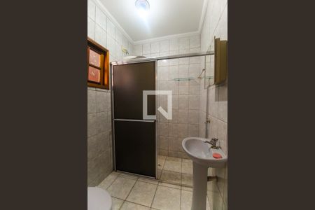 Casa para alugar com 240m², 3 quartos e 2 vagas Casa para alugar com 240m², 3 quartos e 2 vagasBanheiro da Suíte 2