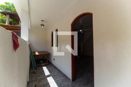 Casa para alugar com 240m², 3 quartos e 2 vagas Casa para alugar com 240m², 3 quartos e 2 vagasEntrada
