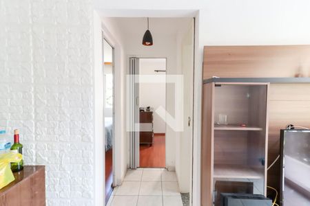 Corredor de apartamento para alugar com 2 quartos, 60m² em Jardim Umarizal, São Paulo