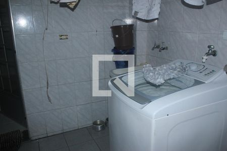 Casa à venda com 92m², 3 quartos e 2 vagasÁrea de Serviço