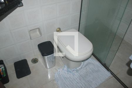 Casa à venda com 92m², 3 quartos e 2 vagasBanheiro de serviço