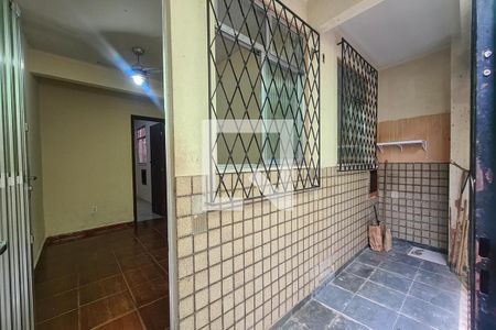 Apartamento à venda com 55m², 2 quartos e 1 vaga Apartamento à venda com 55m², 2 quartos e 1 vagaFachada