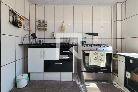 Casa à venda com 102m², 3 quartos e 2 vagas Casa à venda com 102m², 3 quartos e 2 vagasCozinha