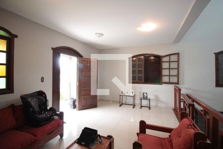 Sala de Estar de casa à venda com 5 quartos, 240m² em Santa Amélia, Belo Horizonte