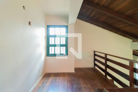 Casa à venda com 250m², 3 quartos e 2 vagasMezanino