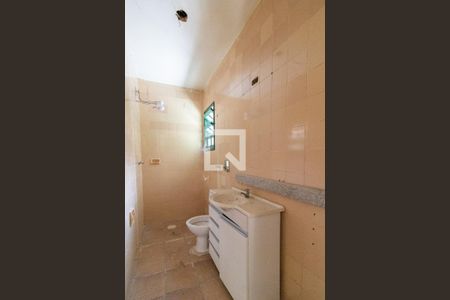 Casa à venda com 250m², 3 quartos e 2 vagasBanheiro 2