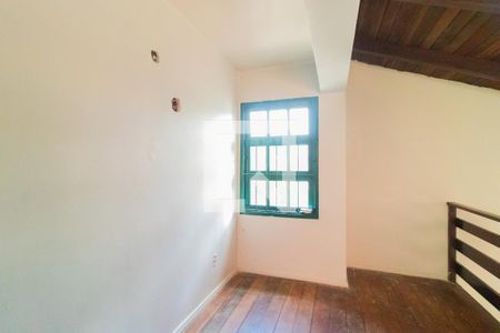 Casa à venda com 250m², 3 quartos e 2 vagasMezanino