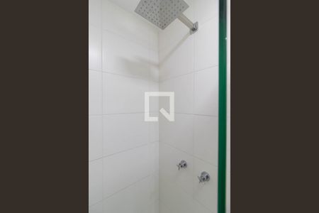 Apartamento à venda com 56m², 2 quartos e 1 vaga Apartamento à venda com 56m², 2 quartos e 1 vagaBanheiro