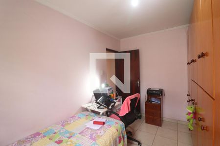 Casa à venda com 190m², 5 quartos e 2 vagasQuarto 2 