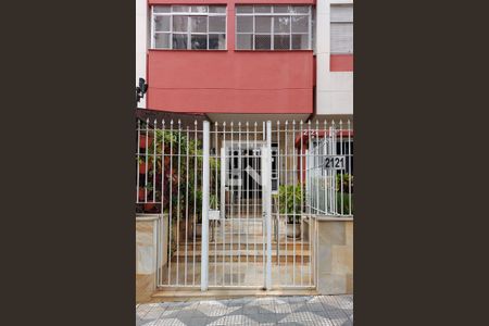 Apartamento para alugar com 92m², 2 quartos e 1 vaga Apartamento para alugar com 92m², 2 quartos e 1 vagaFachada