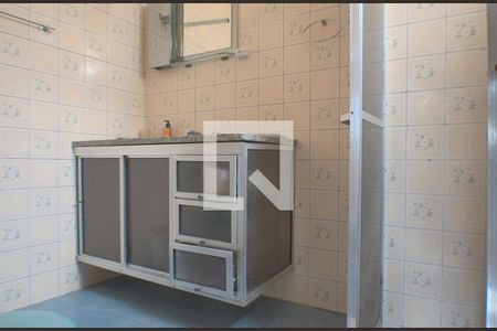 Casa à venda com 260m², 6 quartos e 3 vagas Casa à venda com 260m², 6 quartos e 3 vagasBanheiro da Suíte 1