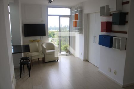 Sala de apartamento à venda com 2 quartos, 40m² em Barra da Tijuca, Rio de Janeiro