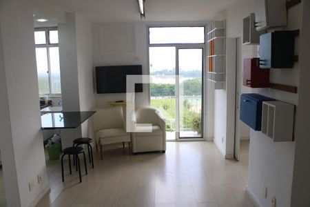 Sala de apartamento à venda com 2 quartos, 40m² em Barra da Tijuca, Rio de Janeiro