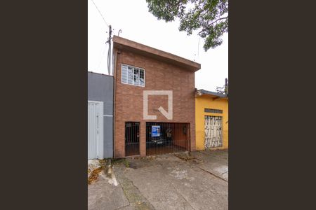 Casa à venda com 125m², 3 quartos e 2 vagasFachada