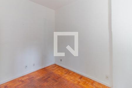 Casa à venda com 264m², 4 quartos e 3 vagasQuarto 2 - terceiro andar