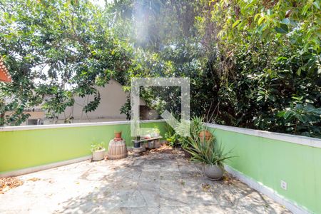 Casa à venda com 264m², 4 quartos e 3 vagasTerraço - quarto andar