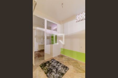 Casa à venda com 264m², 4 quartos e 3 vagasEscritório - primeiro andar