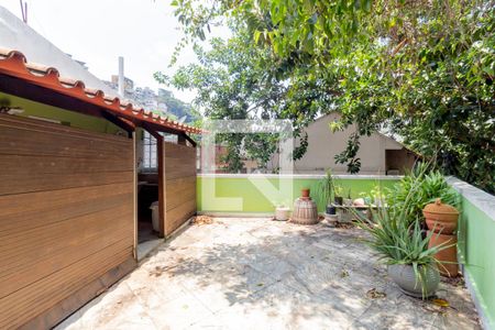 Casa à venda com 264m², 4 quartos e 3 vagasTerraço - quarto andar