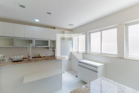 Casa à venda com 264m², 4 quartos e 3 vagasCozinha 2 - segundo andar