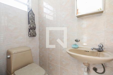 Casa à venda com 260m², 3 quartos e 2 vagasLavabo