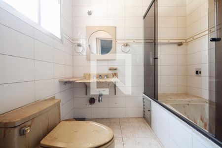 Casa à venda com 260m², 3 quartos e 2 vagasBanheiro Suíte (Casa 02)