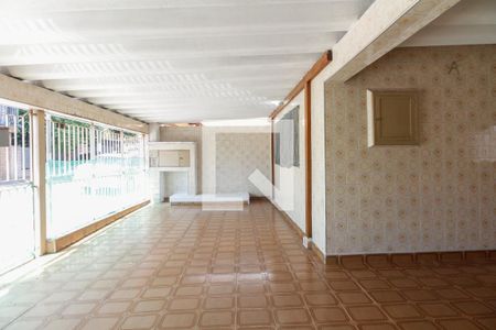 Casa à venda com 260m², 3 quartos e 2 vagasGaragem