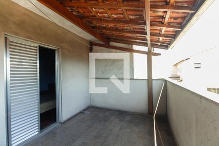 Casa à venda com 260m², 3 quartos e 2 vagasVaranda Suíte (Casa 02)