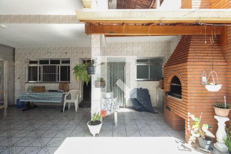 Casa à venda com 260m², 3 quartos e 2 vagasChurrasqueira