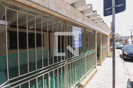 Casa à venda com 260m², 3 quartos e 2 vagasFachada