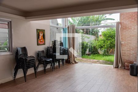 Casa à venda com 378m², 4 quartos e 3 vagasSala do Jardim 