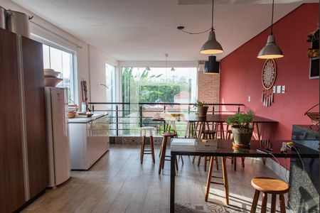 Casa à venda com 378m², 4 quartos e 3 vagasCozinha