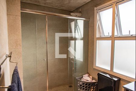 Casa à venda com 378m², 4 quartos e 3 vagasBanheiro da suíte