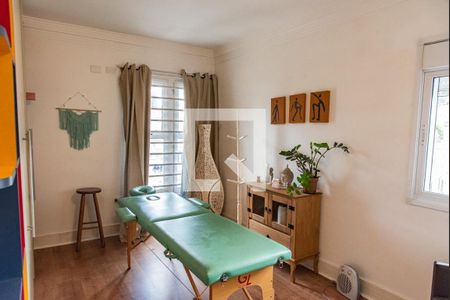 Casa à venda com 378m², 4 quartos e 3 vagasQuarto 2