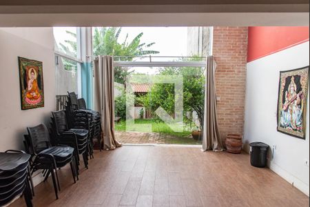 Casa à venda com 378m², 4 quartos e 3 vagasSala do Jardim 