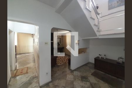 Casa à venda com 356m², 4 quartos e 6 vagas