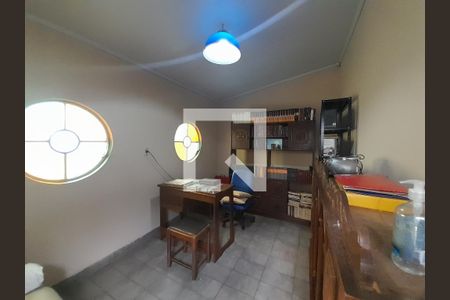 Casa à venda com 356m², 4 quartos e 6 vagas