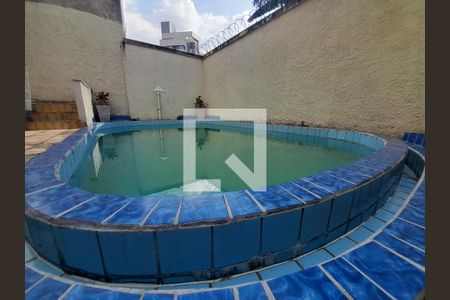 Casa à venda com 356m², 4 quartos e 6 vagas