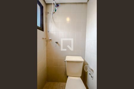 Apartamento para alugar com 132m², 3 quartos e 2 vagas Apartamento para alugar com 132m², 3 quartos e 2 vagasBanheiro de Serviço