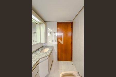 Apartamento para alugar com 132m², 3 quartos e 2 vagas Apartamento para alugar com 132m², 3 quartos e 2 vagasBanheiro Suíte