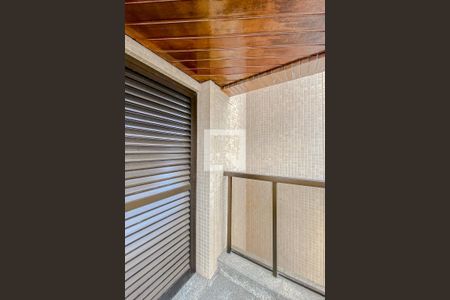 Apartamento para alugar com 132m², 3 quartos e 2 vagas Apartamento para alugar com 132m², 3 quartos e 2 vagasVaranda Suíte