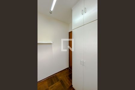 Apartamento para alugar com 132m², 3 quartos e 2 vagas Apartamento para alugar com 132m², 3 quartos e 2 vagasQuarto