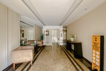 Apartamento para alugar com 132m², 3 quartos e 2 vagas Apartamento para alugar com 132m², 3 quartos e 2 vagasÁrea comum