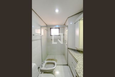 Apartamento para alugar com 132m², 3 quartos e 2 vagas Apartamento para alugar com 132m², 3 quartos e 2 vagasBanheiro