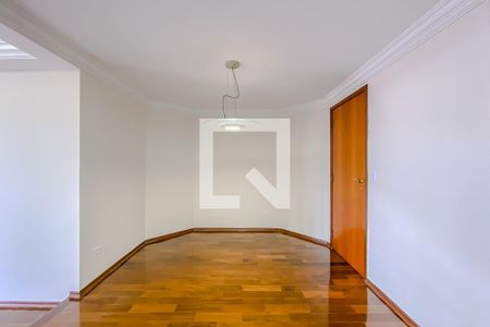 Apartamento para alugar com 132m², 3 quartos e 2 vagas Apartamento para alugar com 132m², 3 quartos e 2 vagasQuarto