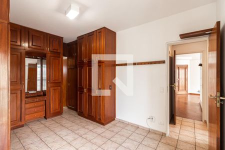 Apartamento à venda com 245m², 3 quartos e 3 vagas