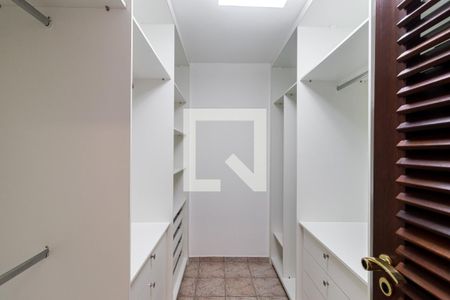 Apartamento à venda com 245m², 3 quartos e 3 vagas