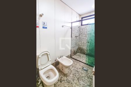 Apartamento à venda com 500m², 4 quartos e 8 vagas Apartamento à venda com 500m², 4 quartos e 8 vagasBanheiro Social
