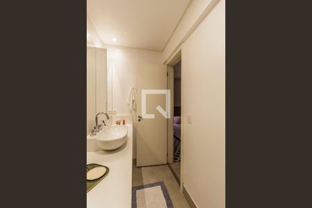 Apartamento para alugar com 77m², 1 quarto e 1 vaga Apartamento para alugar com 77m², 1 quarto e 1 vagaBanheiro da Suíte
