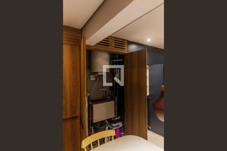 Apartamento para alugar com 77m², 1 quarto e 1 vaga Apartamento para alugar com 77m², 1 quarto e 1 vagaÁrea de Serviço