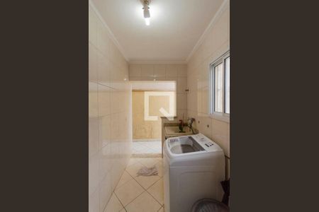 Casa à venda com 148m², 3 quartos e 2 vagas Casa à venda com 148m², 3 quartos e 2 vagasÁrea de Serviço